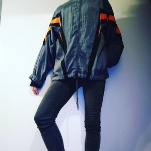 90's Vintage Windbreaker